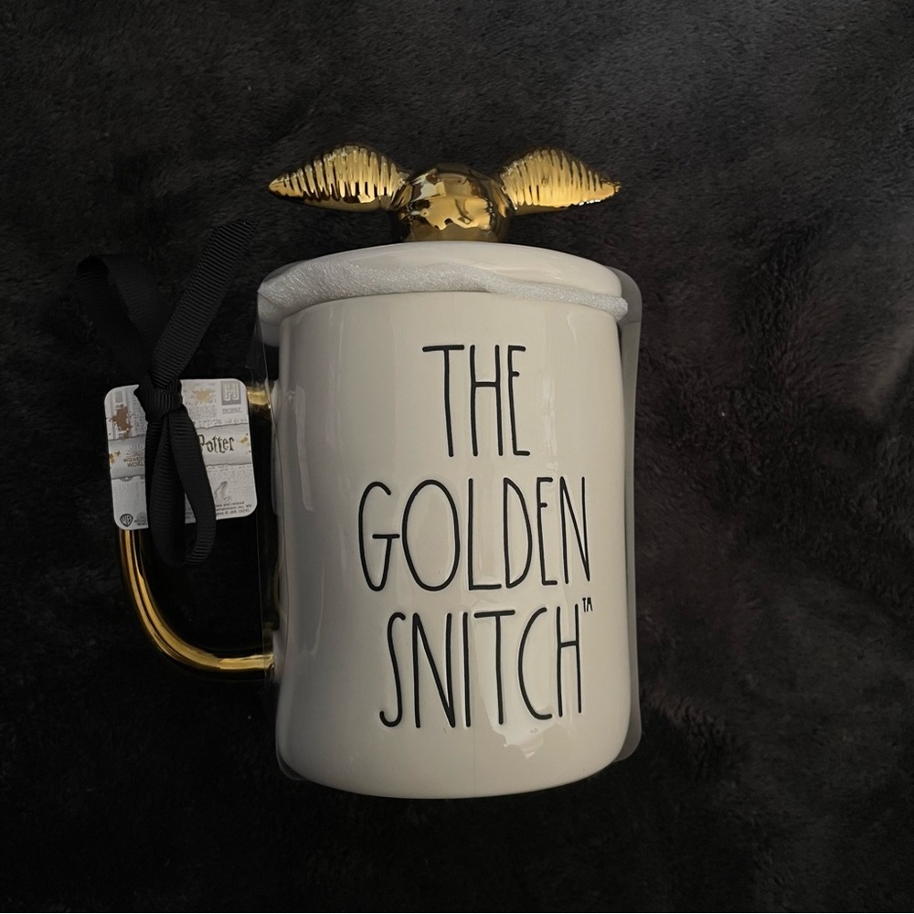 Rae Dunn Harry Potter The Golden Snitch Topper Mug